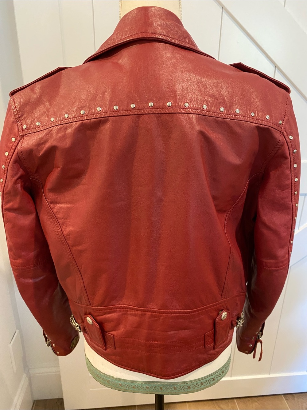 Harley-Davidson Red Studded Leather Moto Jacket - Picture 5 of 7